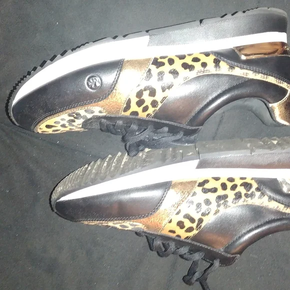 Leopard Print and Black Sneakers And Purse Combo - Picture 6 of 6